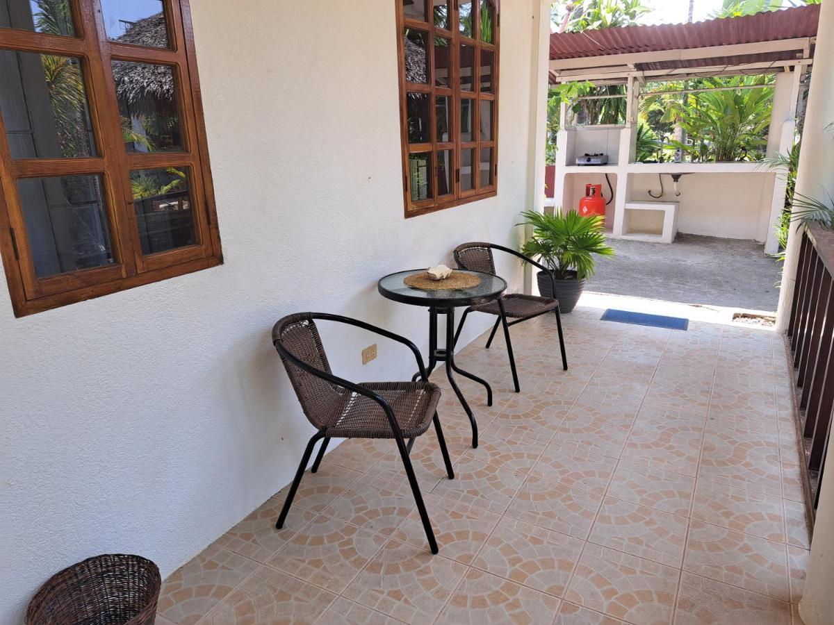Palmera Palma Private 1-Br Bungalow In Moalboal Zewnętrze zdjęcie